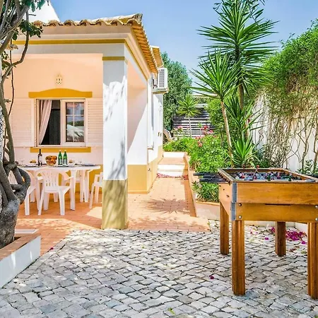 Guia Sleeps 8 Air Con Wifi Villa *