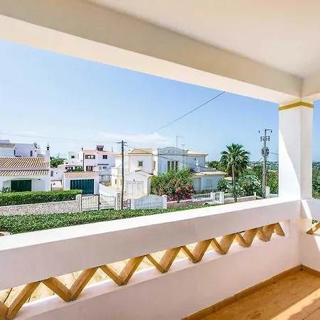 Guia Sleeps 8 Air Con Wifi Guia (Faro)